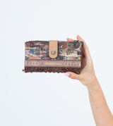 Ixchel Medium-sized wallet with a zip