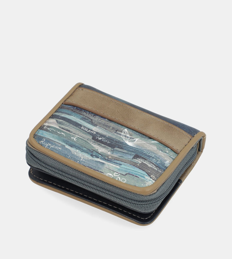 Iceland small wallet