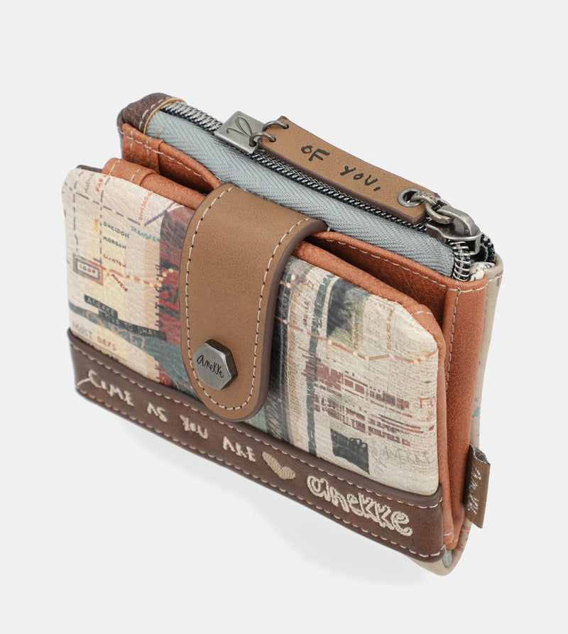 Authenticity small flexible wallet