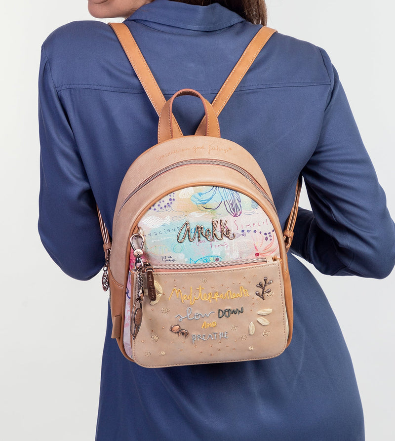 Slow Life Medium backpack with tablet compartment