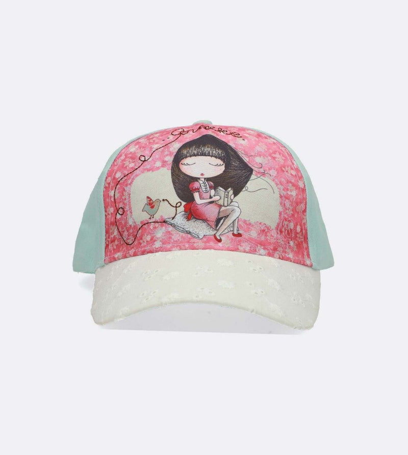 Printed hat girl